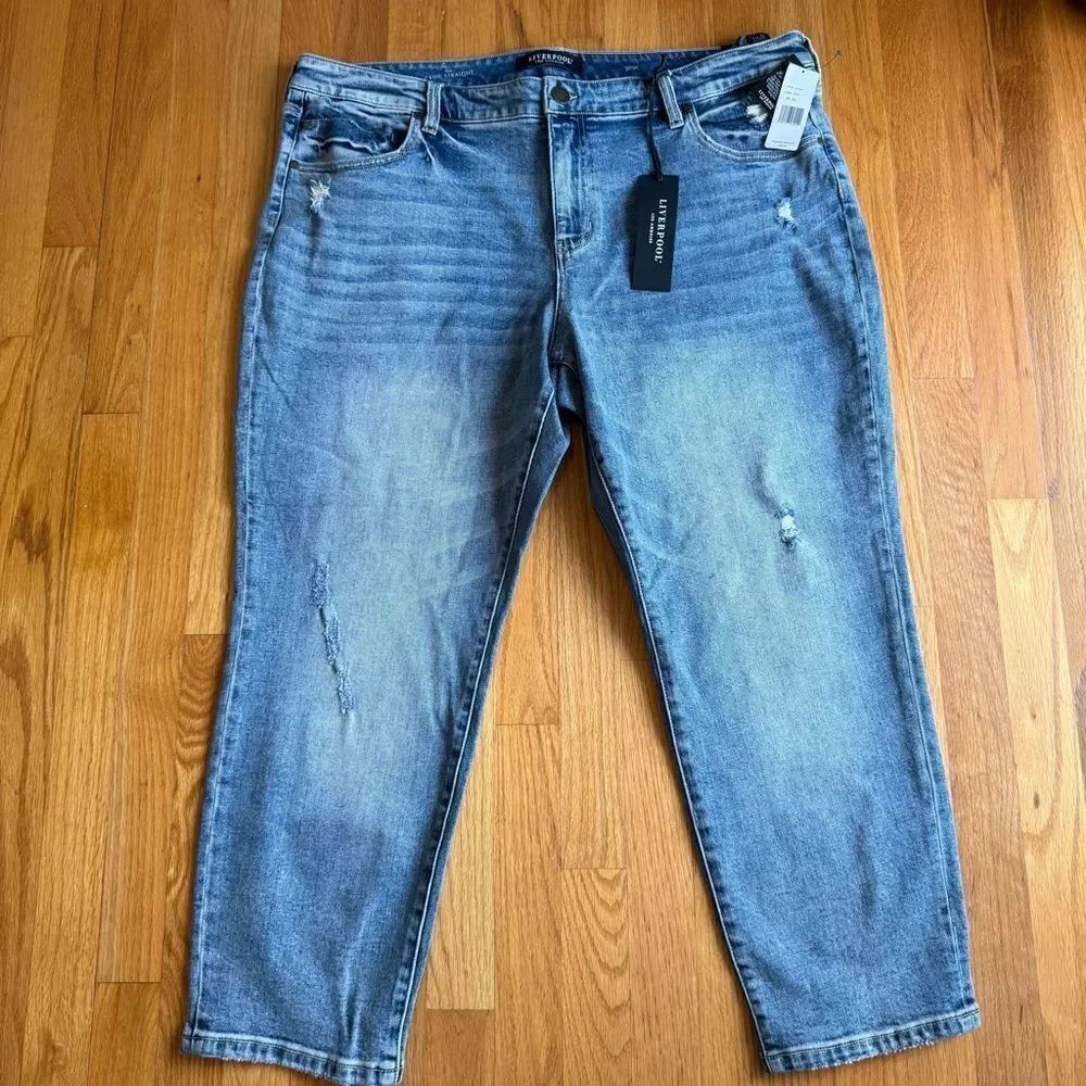 Liverpool High Rise Cropped Straight Women Jeans - Light Blue NWT, Distressed